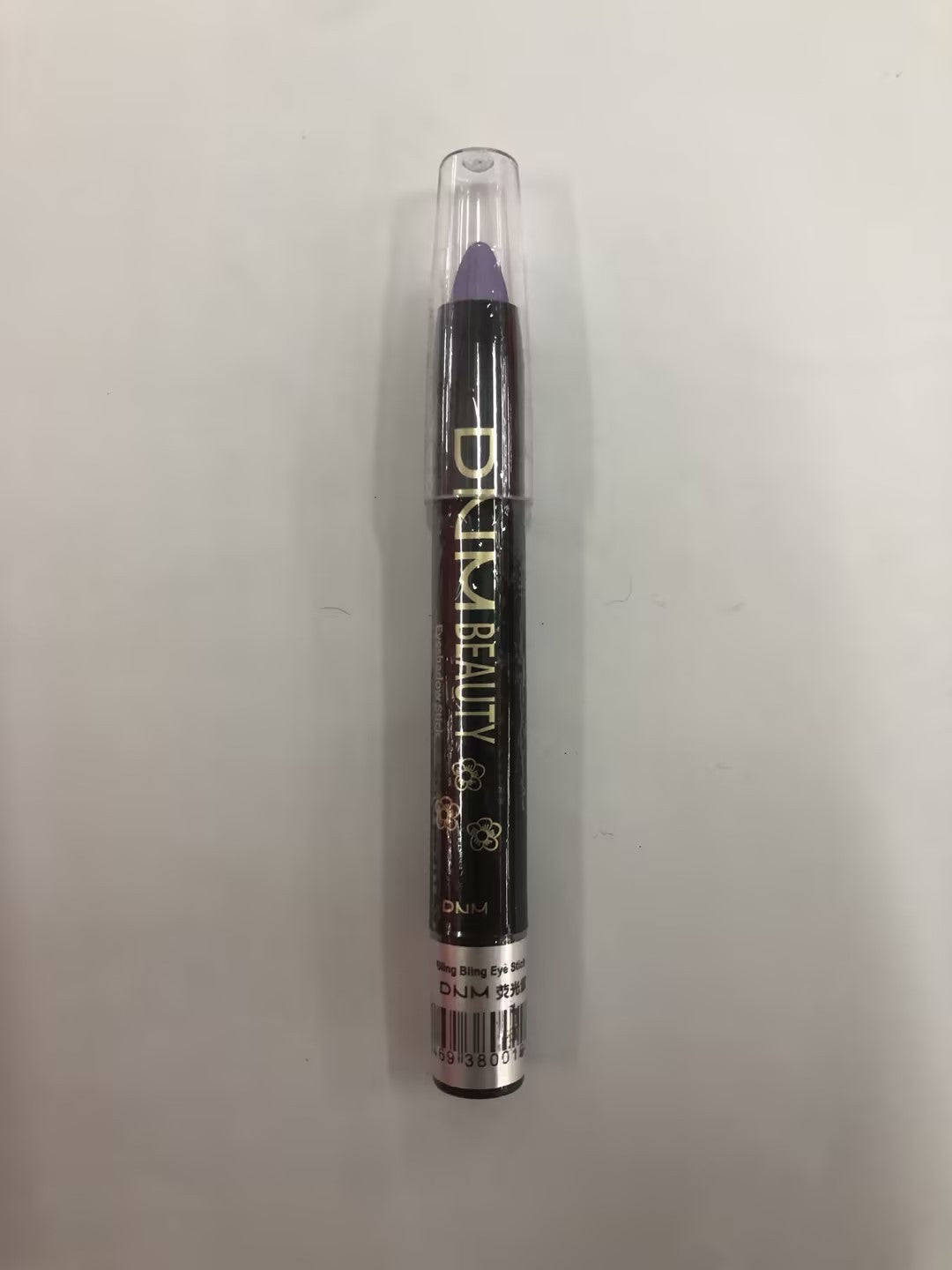 eyeshadow pen